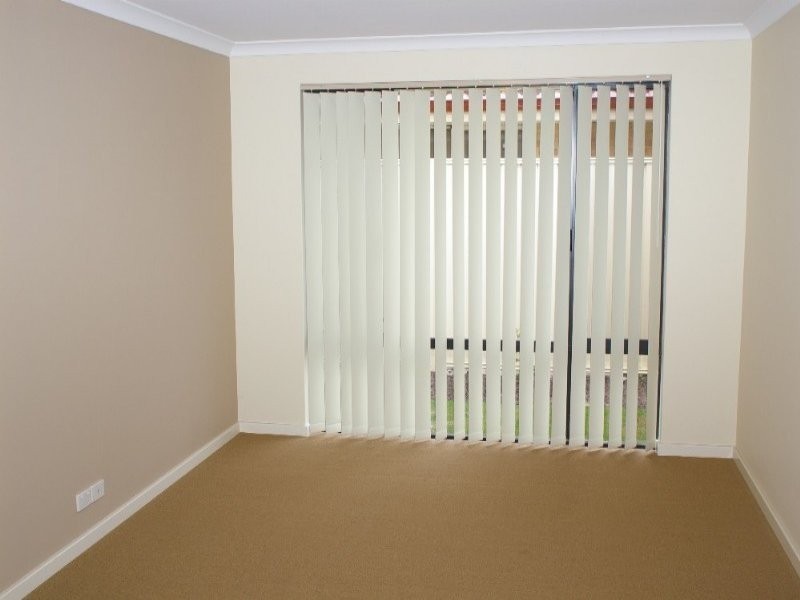 10 Otunic Way, Madeley WA 6065