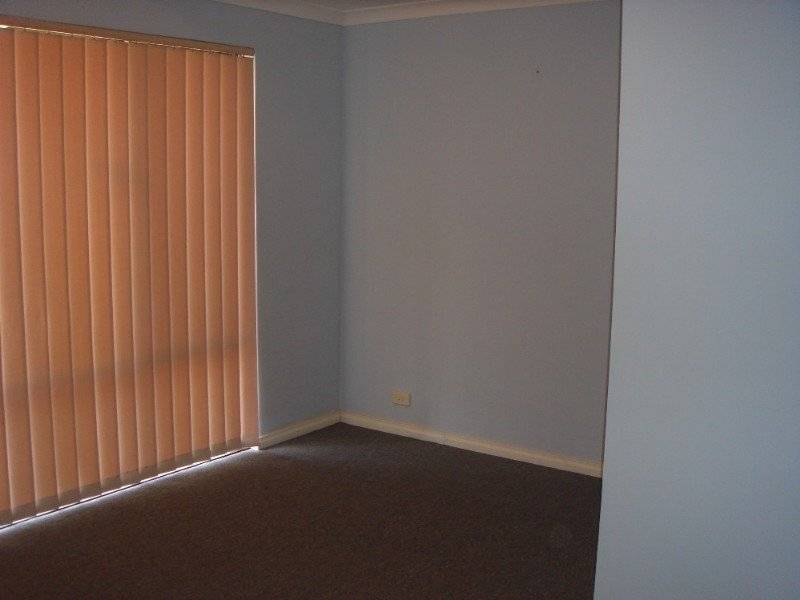 9 Fragrant Gardens, Mirrabooka WA 6061