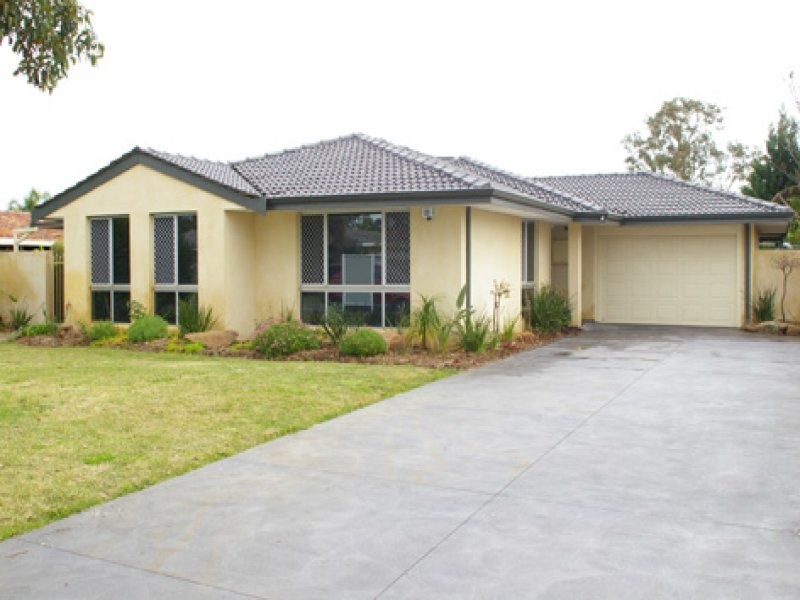 22 Charlbury Way, Eden Hill WA 6054