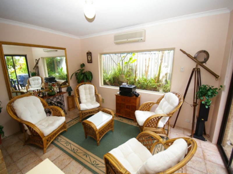 466b Light Street, Dianella WA 6059