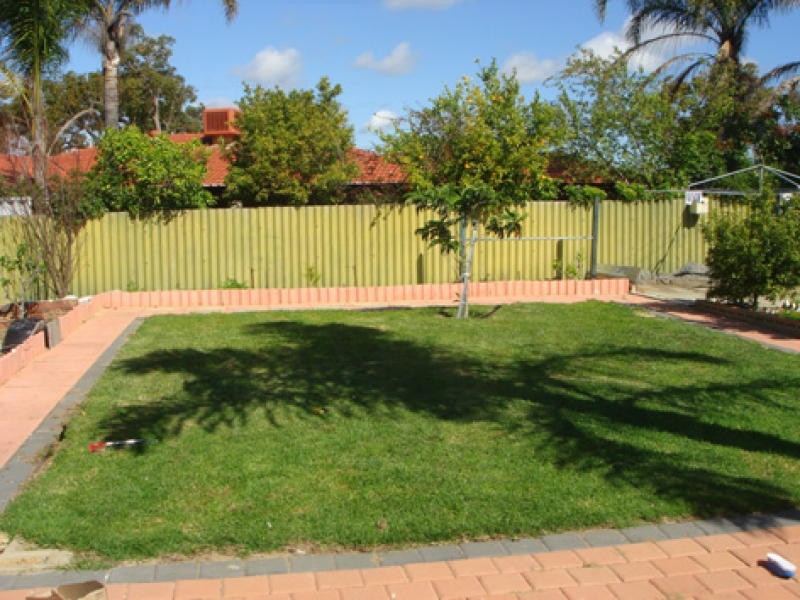 22 Gossamer Avenue, Mirrabooka WA 6061