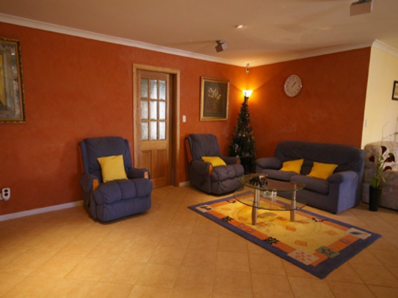 5 Caffrum Green, Mirrabooka WA 6061