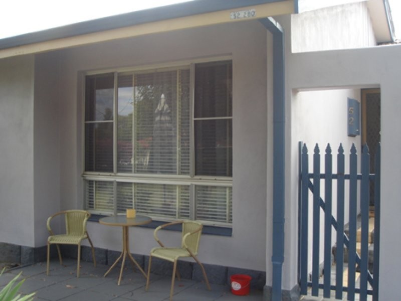 52 Sturtridge Road, Lockridge WA 6054