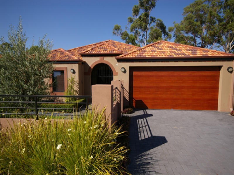 9 Garnett Place, Balga WA 6061