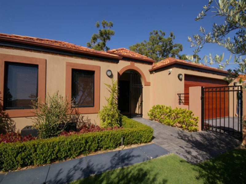 9 Garnett Place, Balga WA 6061