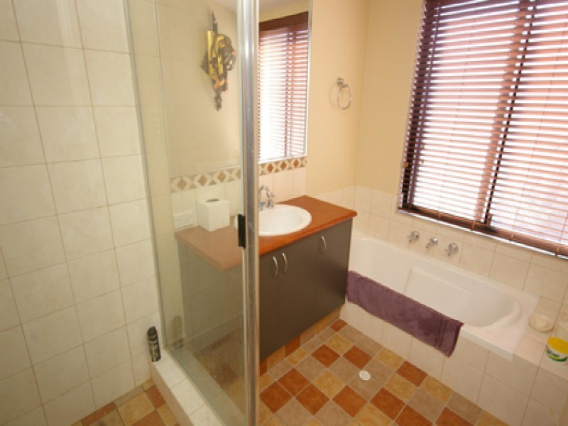 9 Garnett Place, Balga WA 6061