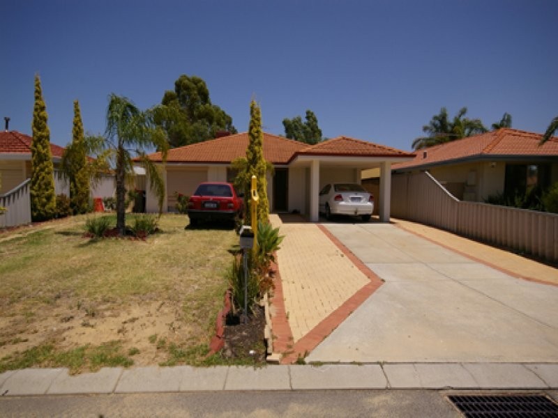 46 Ellenbrae Place, Marangaroo WA 6064