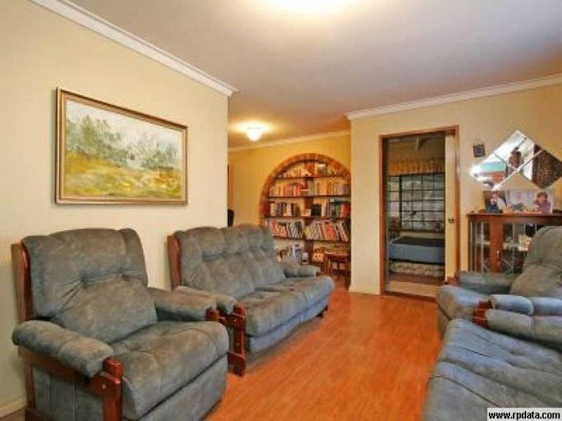 9 Pinewood Green, Mirrabooka WA 6061