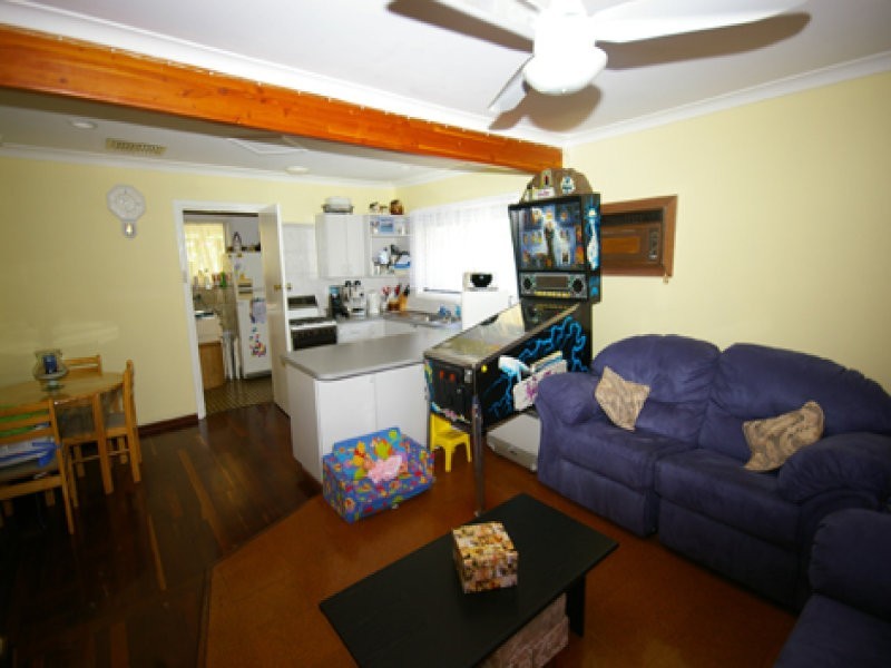 15 Sneddon Place, Balga WA 6061