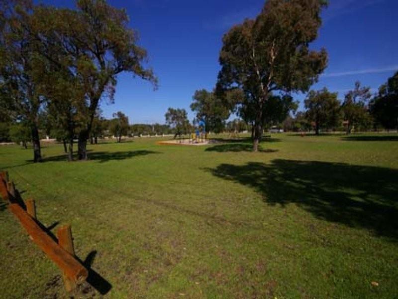 1 Coolham Way, Balga WA 6061