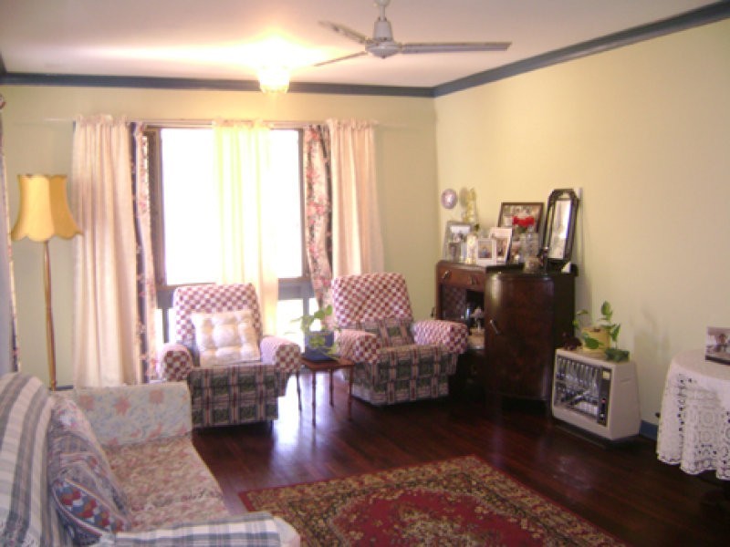 8 Mercer Way, Balga WA 6061