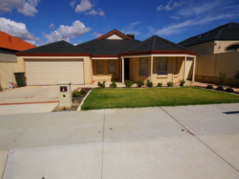 2 McNamara Place, Marangaroo WA 6064