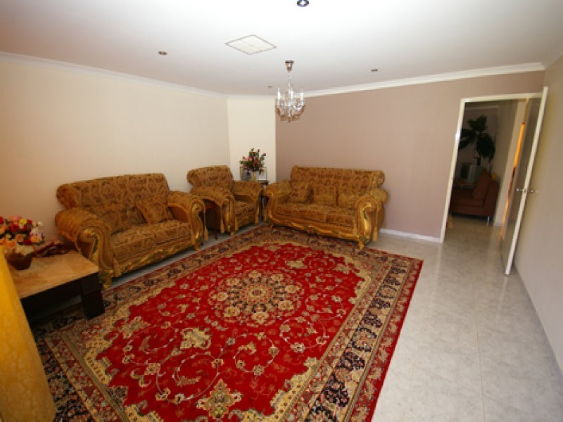 2 McNamara Place, Marangaroo WA 6064