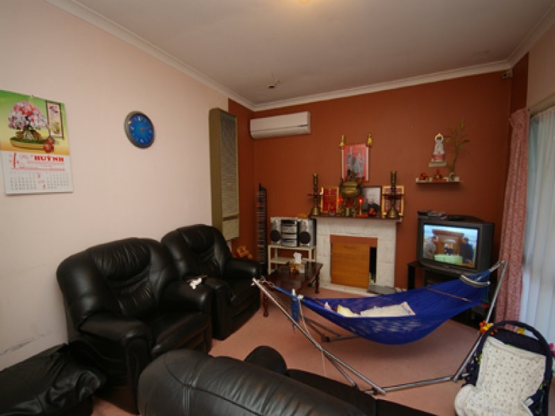 5 Ilumba Road, Nollamara WA 6061