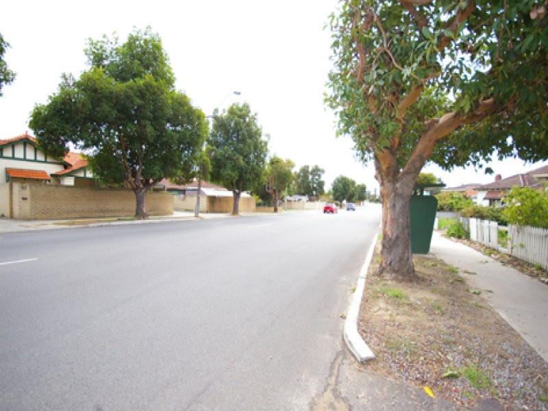 72 Great Northern Highway, Midland WA 6056