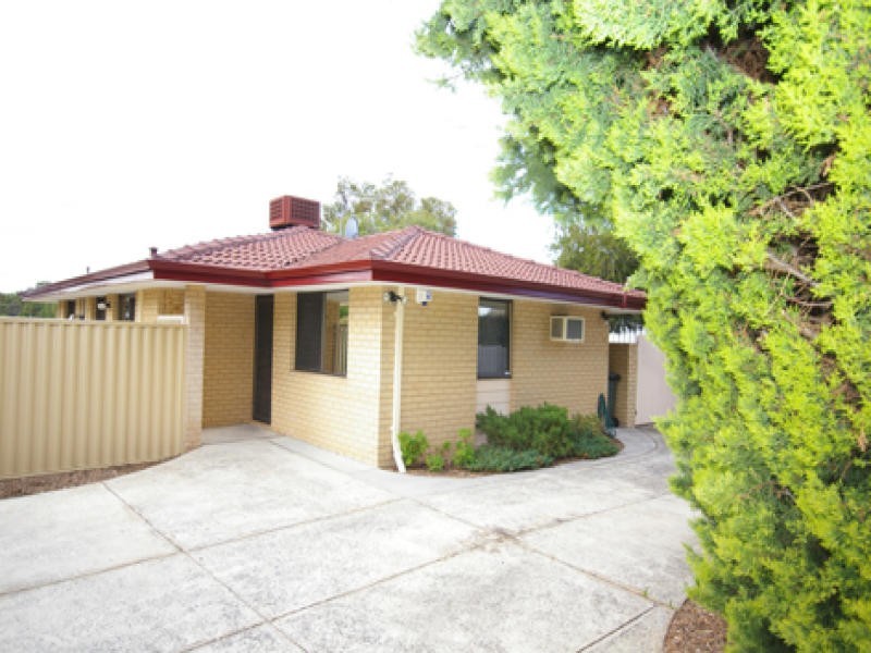 9 Hawkshead Way, Balga WA 6061
