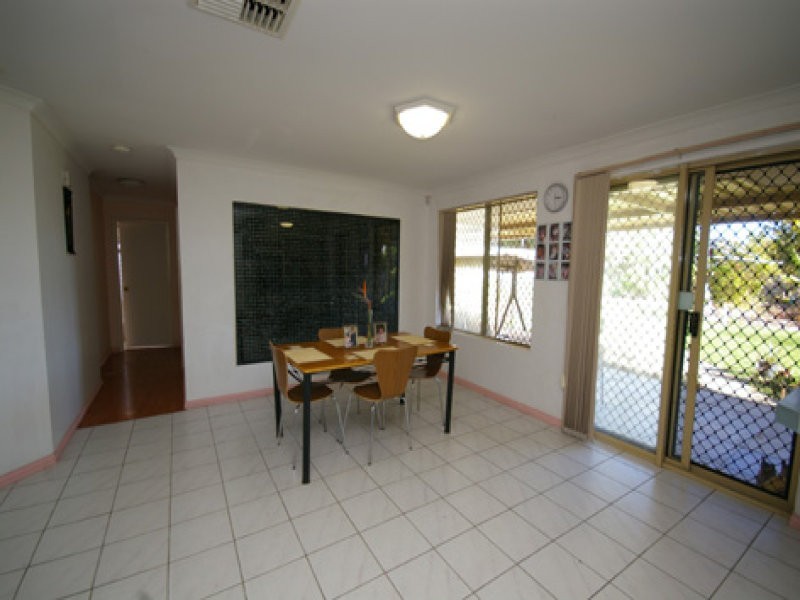 11 Wintersweet Ramble, Mirrabooka WA 6061