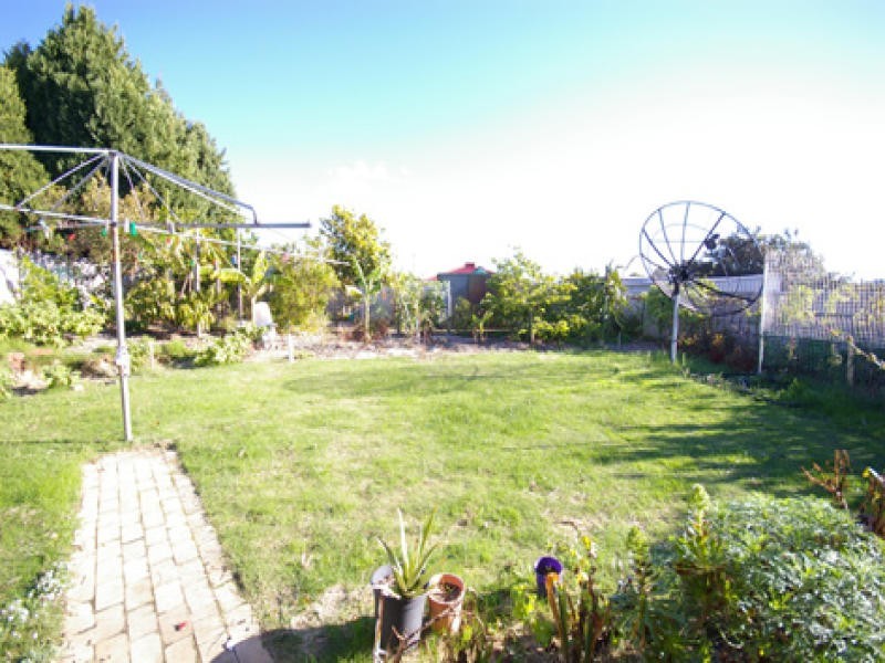 11 Wintersweet Ramble, Mirrabooka WA 6061