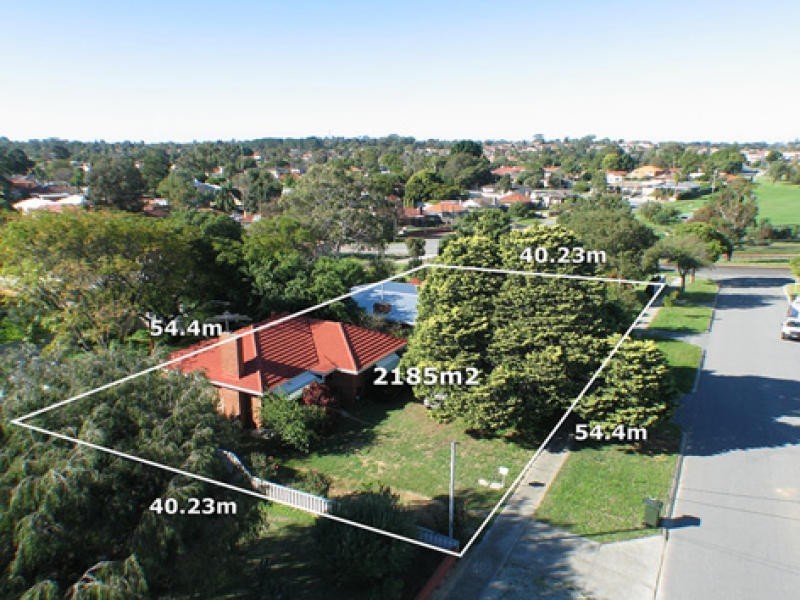 8 Rotherfield Road, Westminster WA 6061