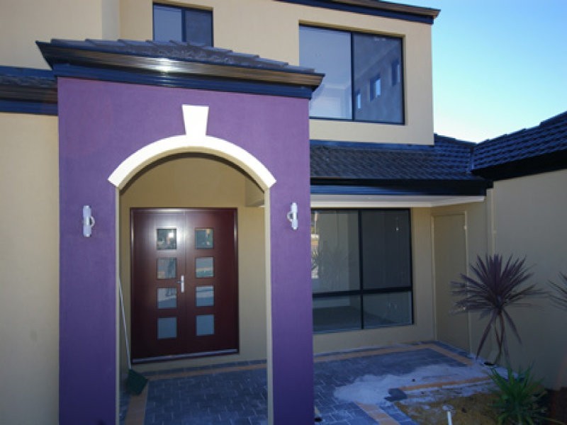 64 Jones Street, Stirling WA 6021