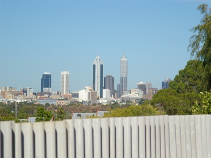 1 Hillside Crescent, Maylands WA 6051