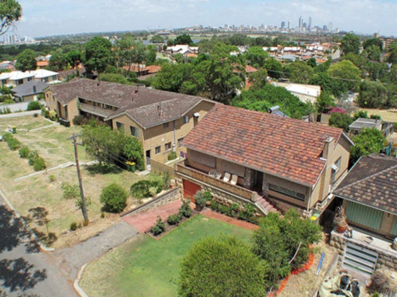 1 Hillside Crescent, Maylands WA 6051