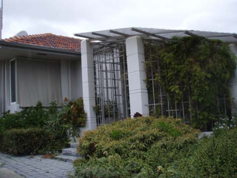 380 Flinders Street, Nollamara WA 6061