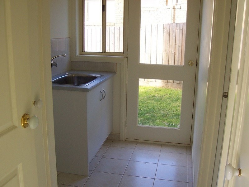 15 Narallah Grove, Box Hill North VIC 3129