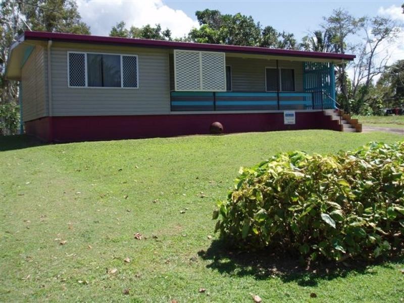 Mission Beach QLD 4852