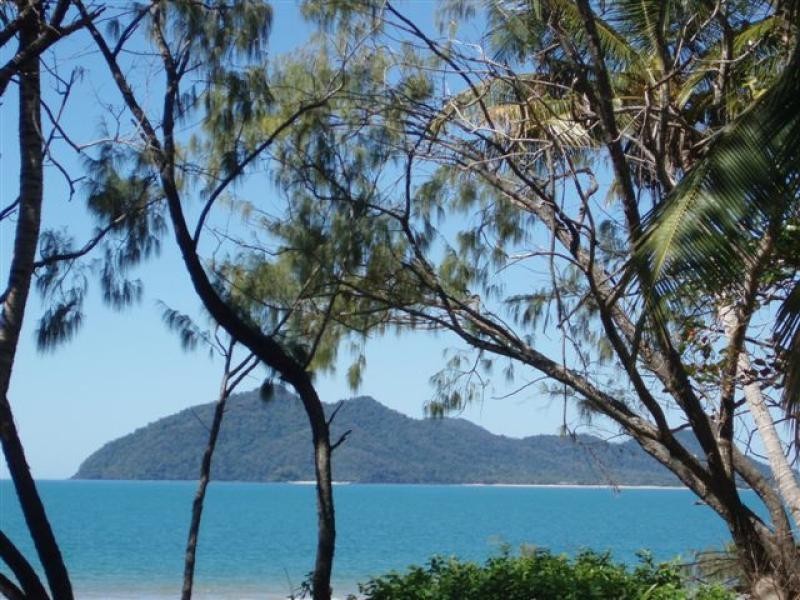 Mission Beach QLD 4852