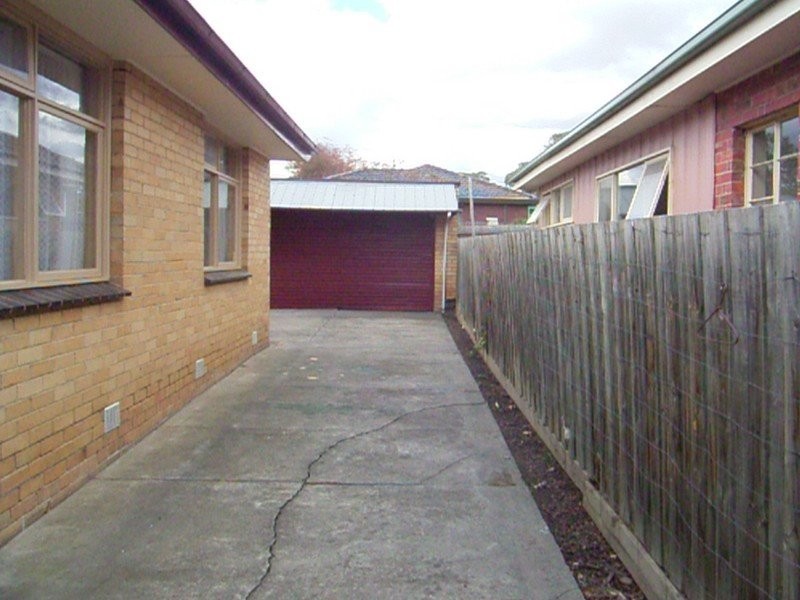 43 O’Shannessy Street, Nunawading VIC 3131