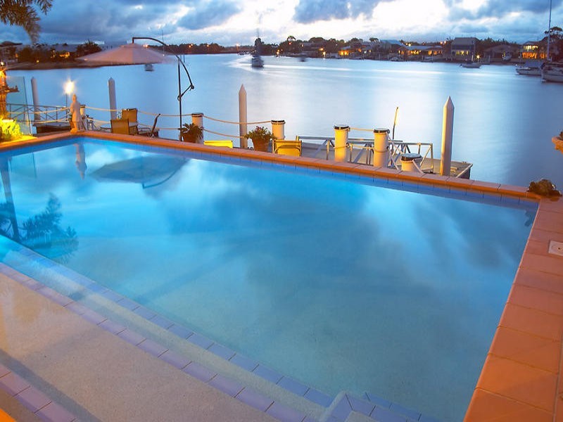 90 Mooloolah Drive, Minyama QLD 4575