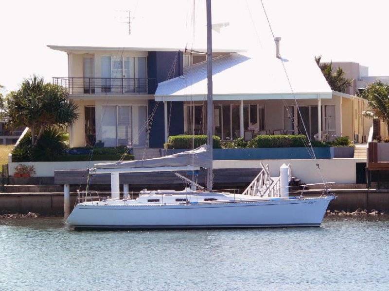 8 Mooloolah Island, Minyama QLD 4575