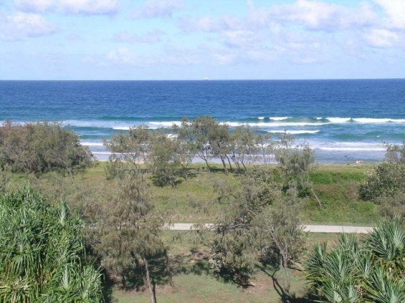 147 Lowanna Drive, Buddina QLD 4575