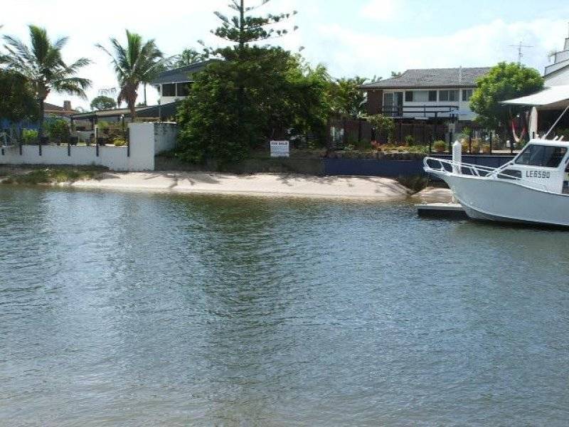 17 Culbara Street, Mooloolaba QLD 4557