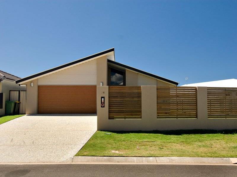 26 Sailfish Drive, Mountain Creek QLD 4557