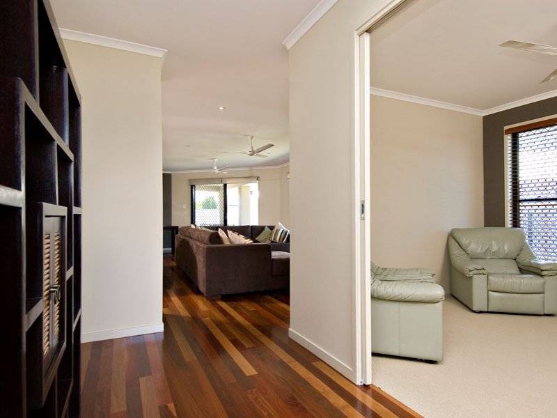 26 Sailfish Drive, Mountain Creek QLD 4557