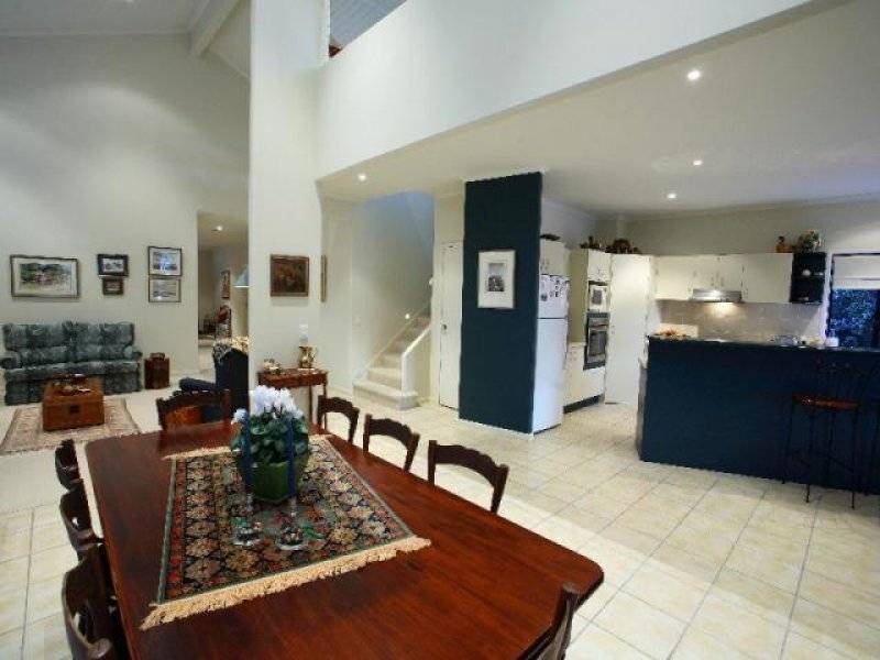 18 Jessica Boulevard, Minyama QLD 4575