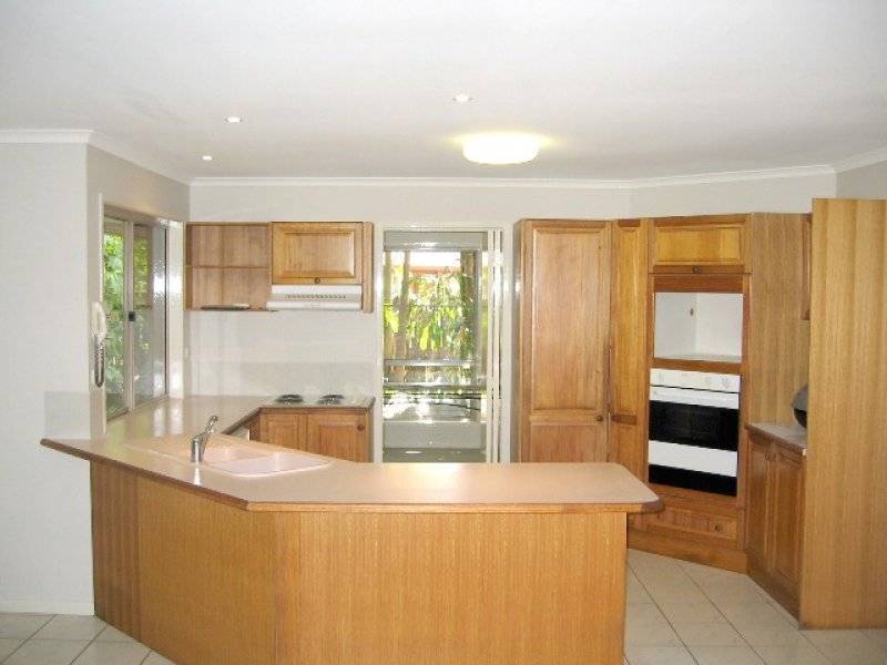 48 Mountain Creek Road, Mountain Creek QLD 4557