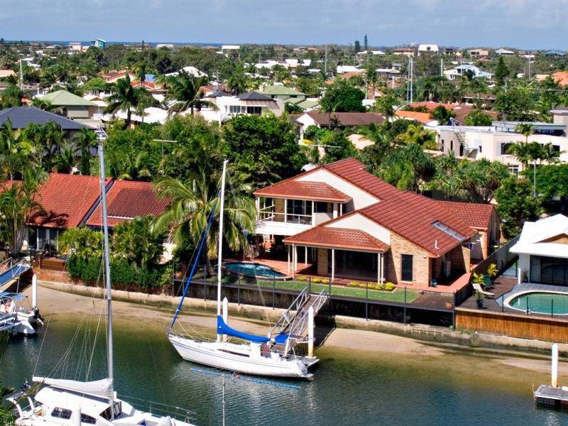 5 Island Court, Minyama QLD 4575