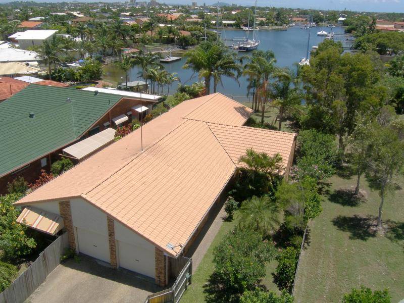 1 Adelong Crescent, Buddina QLD 4575