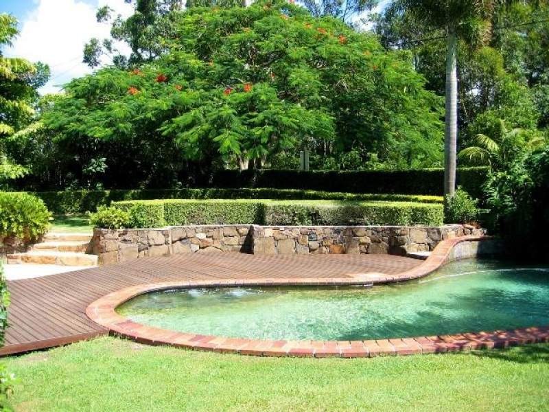142 Karawatha Drive, Mountain Creek QLD 4557