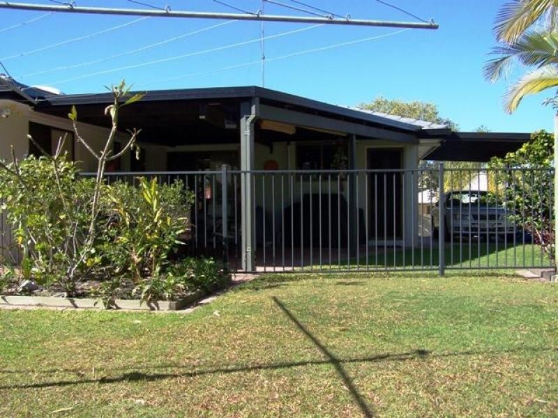 50 Brentwood Avenue, Mooloolaba QLD 4557