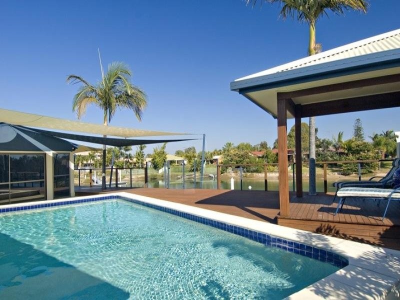 13 Paraka Court, Mountain Creek QLD 4557