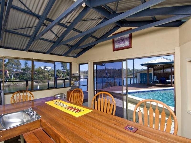 13 Paraka Court, Mountain Creek QLD 4557