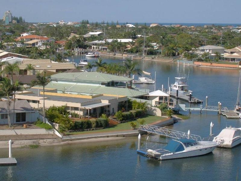 43 Coomaroo Crescent, Minyama QLD 4575