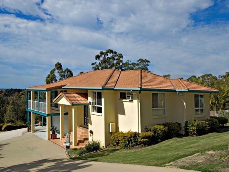 17 Forest Oak Court, Tanawha QLD 4556