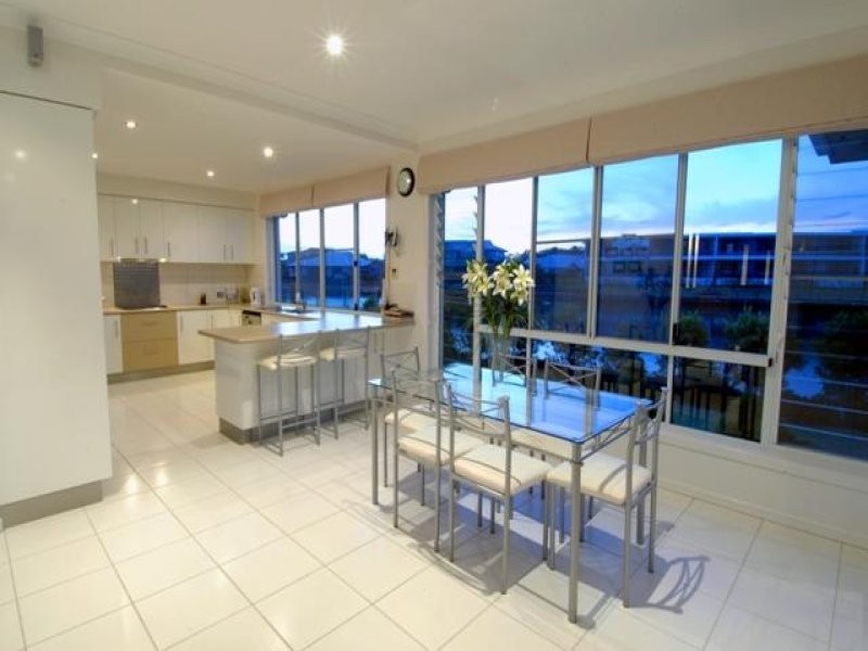 41 Baywater Drive, Twin Waters QLD 4564