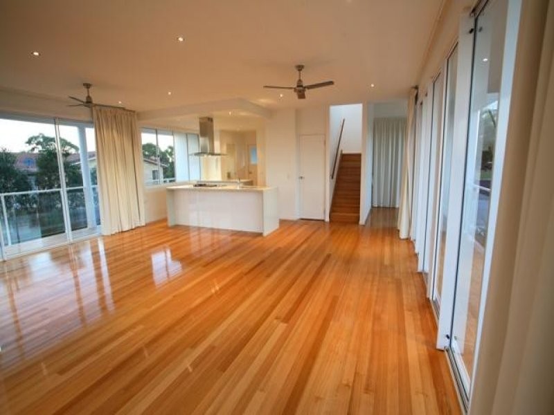 23 Tantula Road East, Alexandra Headland QLD 4572