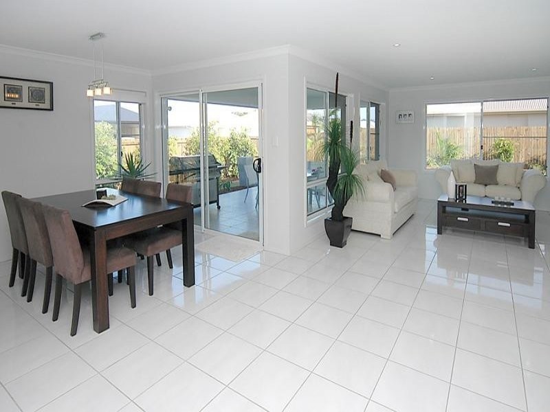 88 Fitzwilliam Drive, Sippy Downs QLD 4556